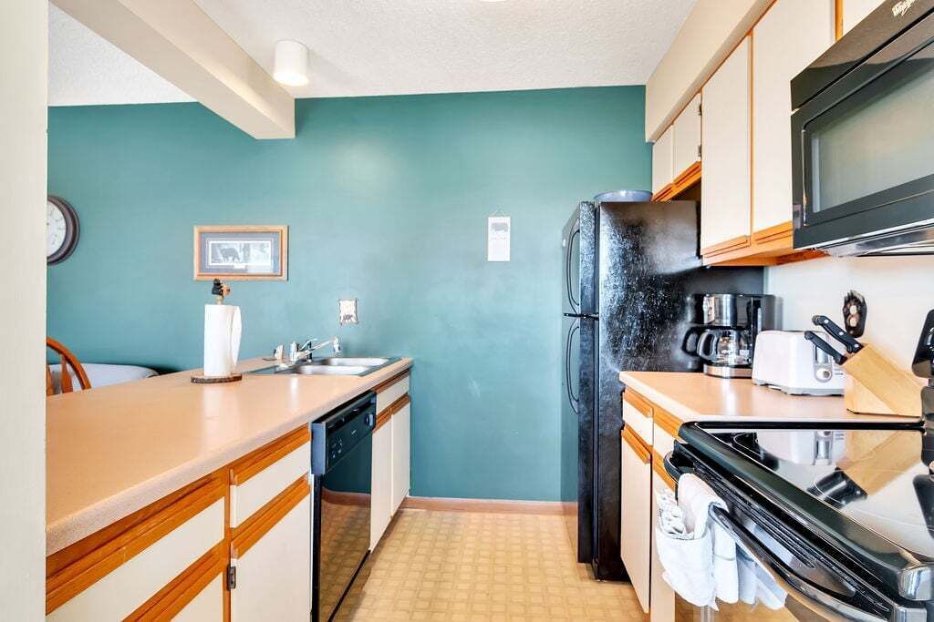 Cozy Condo, 5 minutes from Silver Dollar City, Table Rock Lake Views!