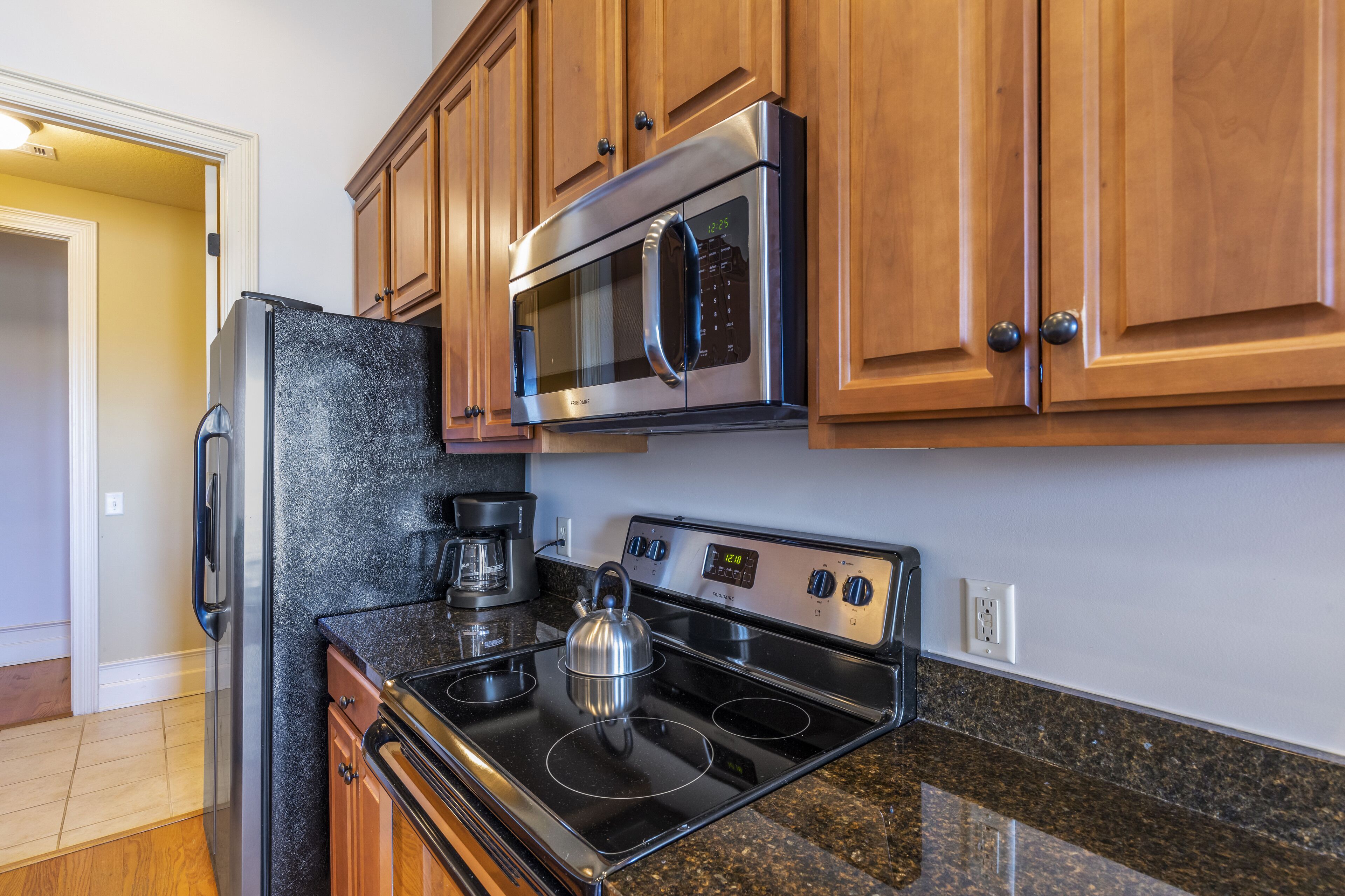 Stoneview Sunset- Amazing Waterfront Views!!! 