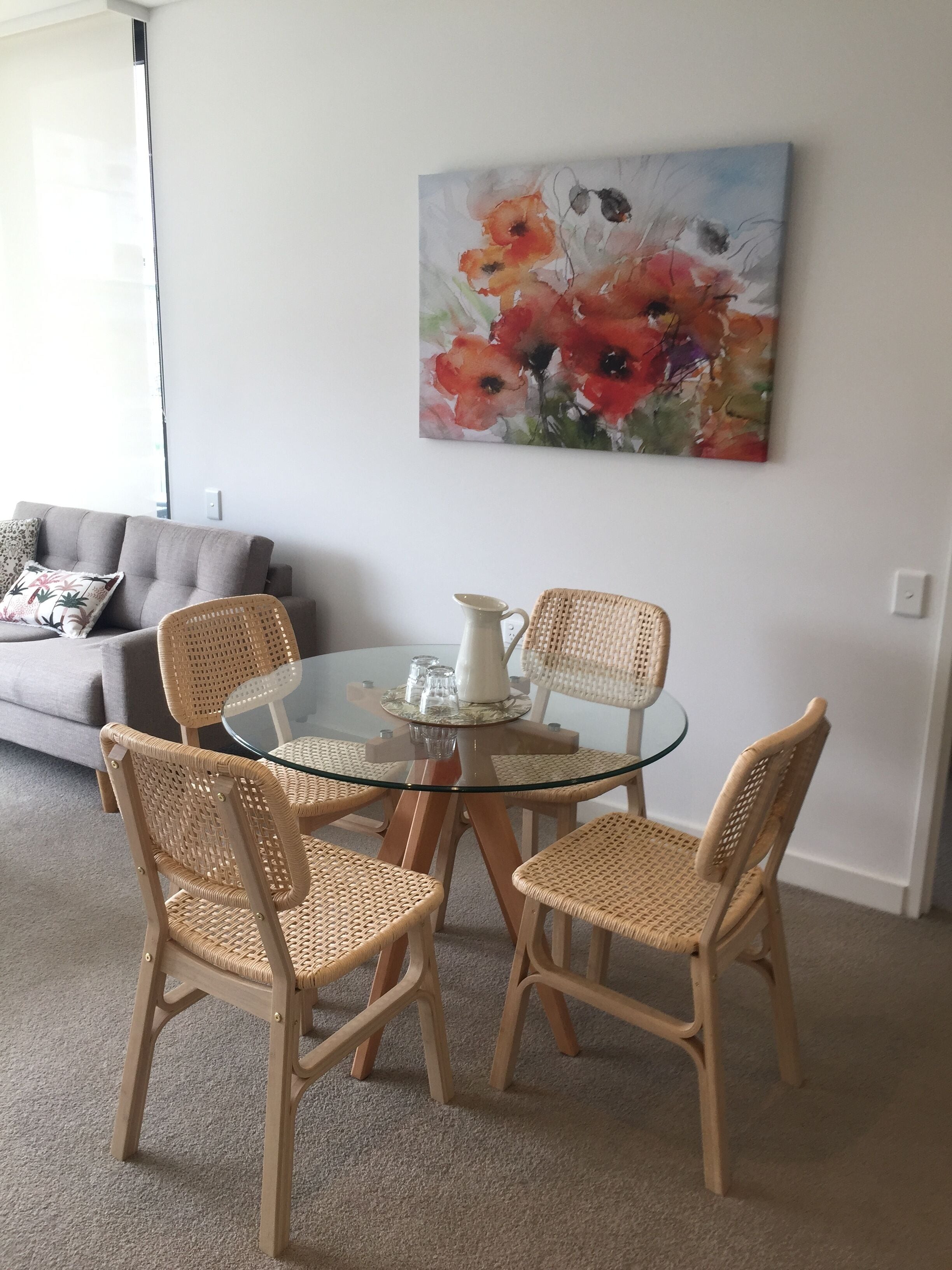 1 bedroom apartment - 1 minute from the water