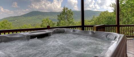 Bain à remous extérieur