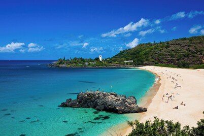 Secluded Sands ~ Private Beach Access, A/C