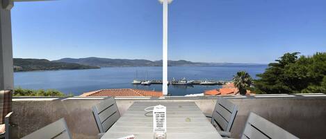 Maison mitoyenne Traditionnelle | Vue de la chambre