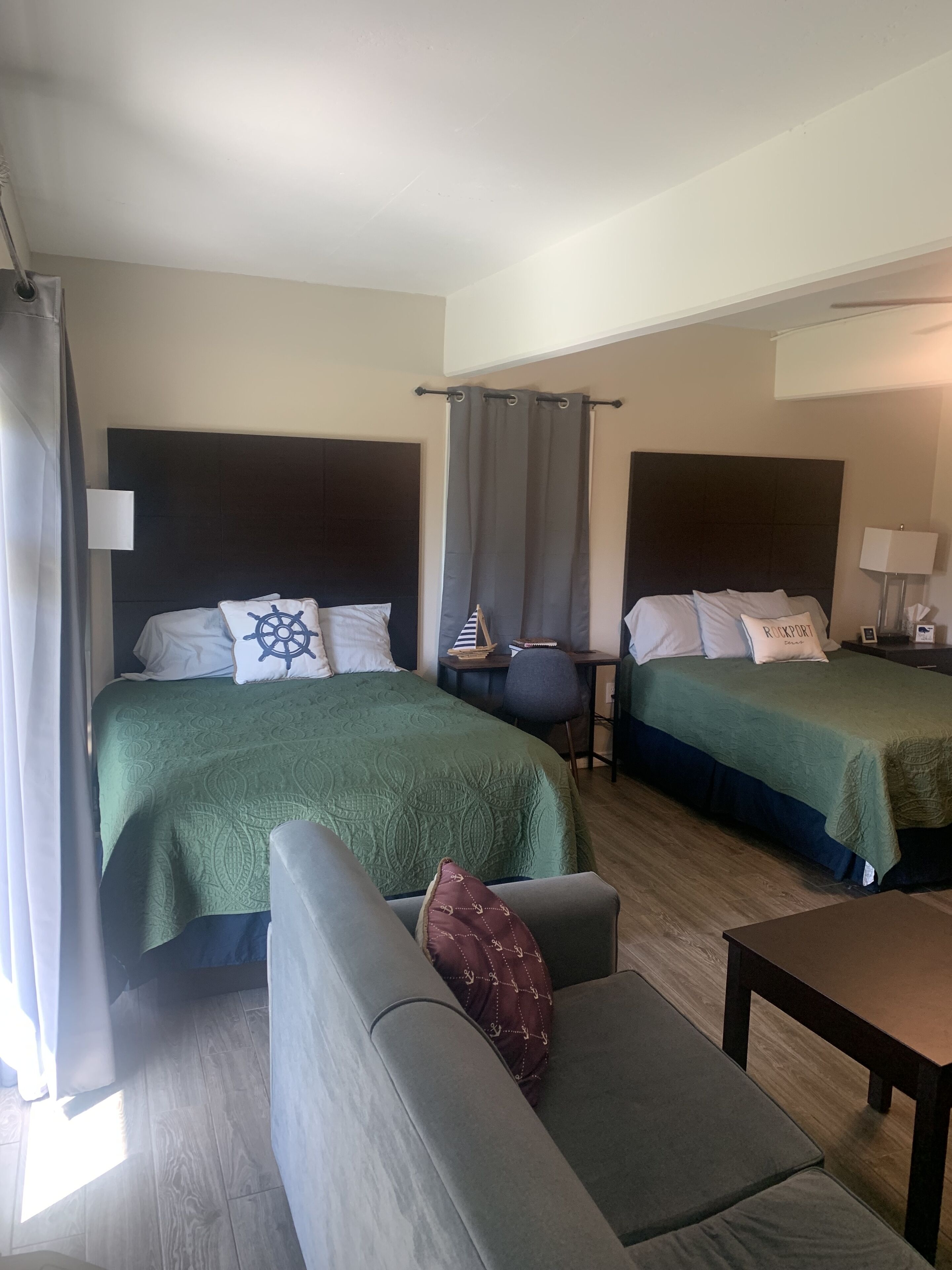 Downstairs Oceanview studio condo with 2 outdoor pools and private fishing pier.