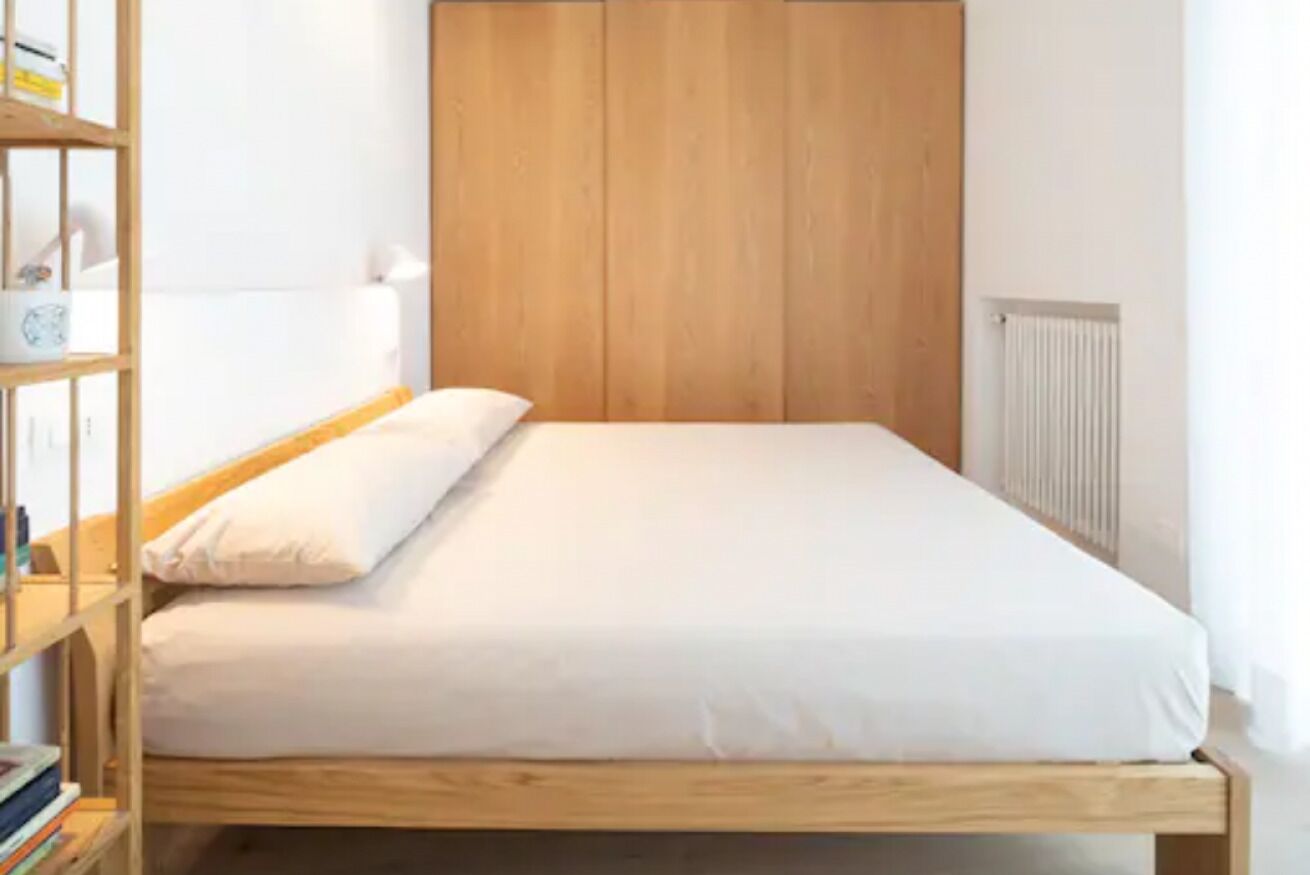 1 slaapkamer, een strijkplank/strijkijzer, gratis wifi, beddengoed