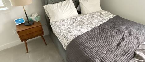 1 soverom, strykejern/-brett, wi-fi og sengetøy