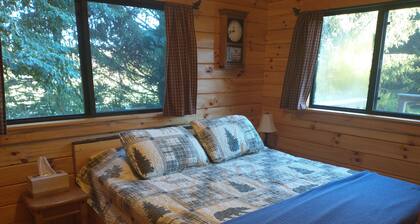 Cozy Log Cabin at Warrior Ethos Farm