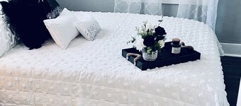 Whimsical Mermaid 2 Bedroom Cottage