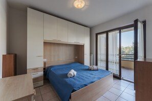 2 soveværelser, strygejern/strygebræt, sengetøj