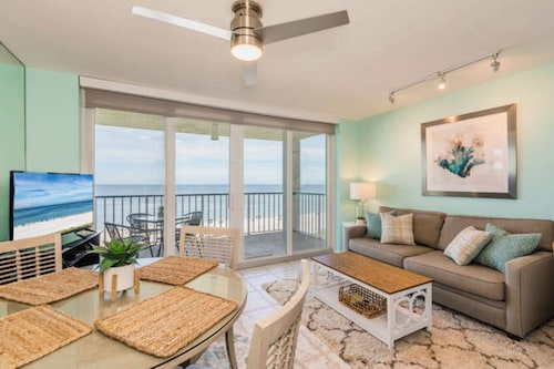 Beautiful Beachfront Apollo 6th floor….Ocean front Tranquil Sunset Views.