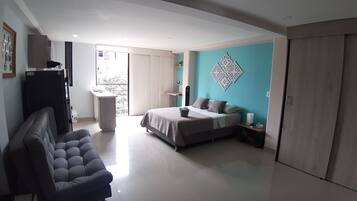 1 bedroom, free WiFi, bed sheets