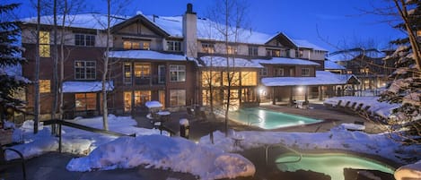 Indoor pool, outdoor pool