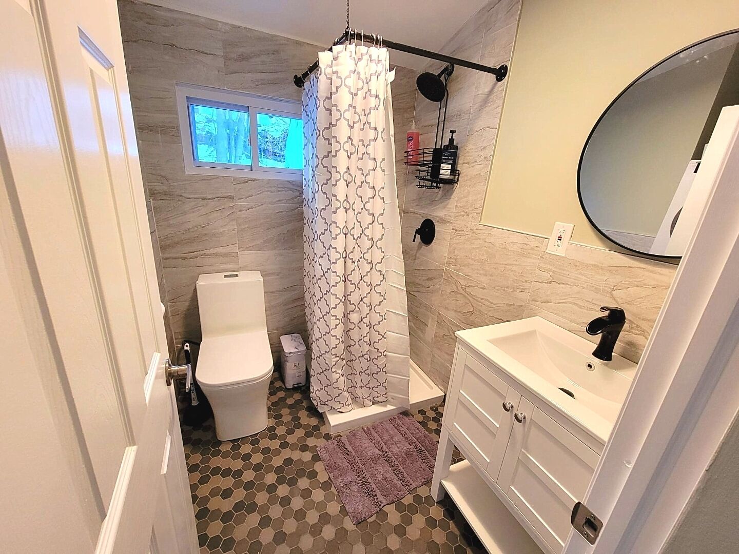 New Hurleyville, Cozy 3 bed + Hot tub + Fireplace