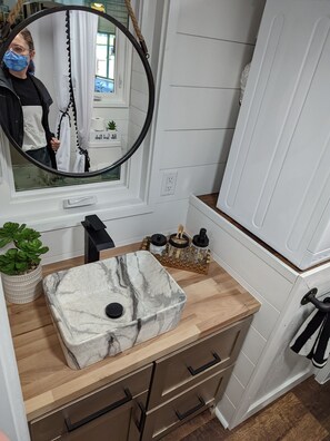 Ensemble baignoire-douche