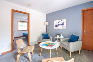 Interior - Escape to the Lake! Walk to water & local dining! (Lake Geneva)