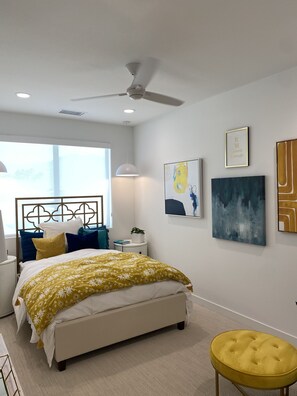 3 bedrooms, WiFi, bed sheets