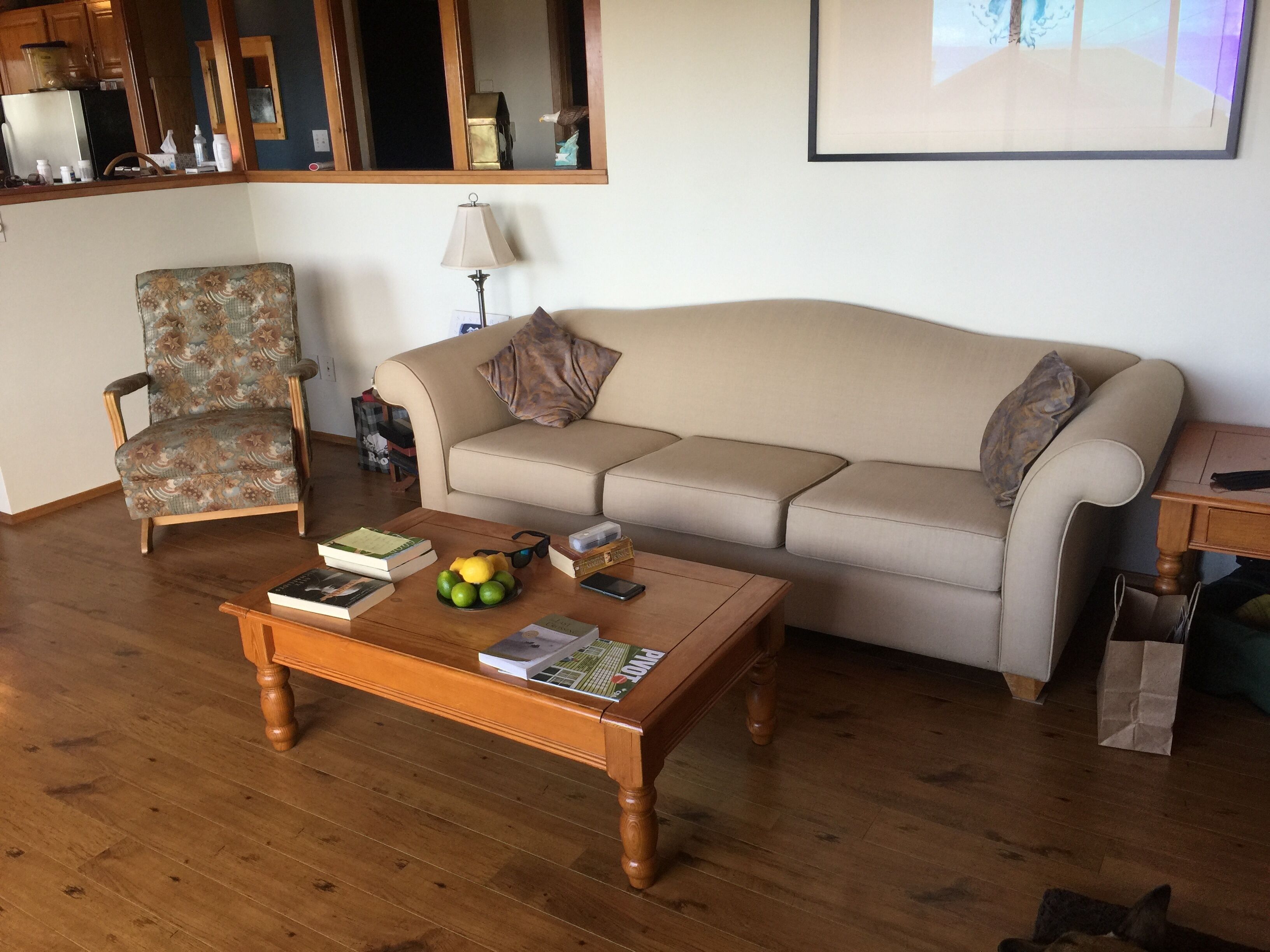 Cozy Canadian cabin overlooking the ocean! 1 min to the beach