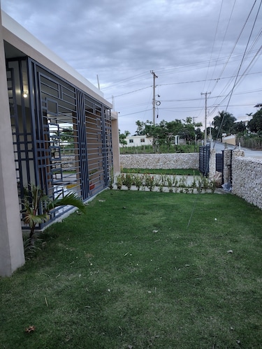 Spacious and unique house closed to beaches & natural monuments!