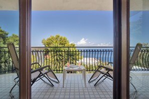 Interior - Solemar Sicilia   Villa Corallo (Bagheria)