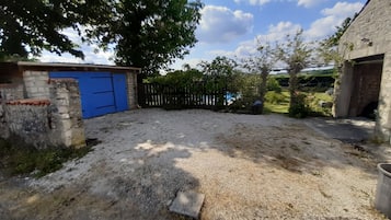 Enceinte de lâhĂ©bergement