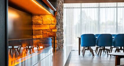 Fairfield Inn & Suites by Marriott North Bay