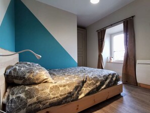 3 間睡房、免費 Wi-Fi、床單