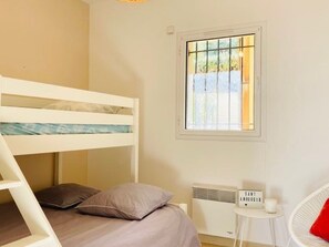 2 soverom, wi-fi (inkludert) og sengetøy