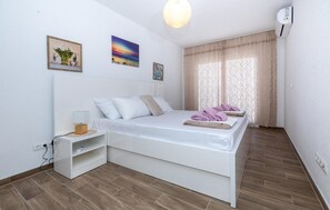 3 Schlafzimmer, kostenloses WLAN, Bettwäsche