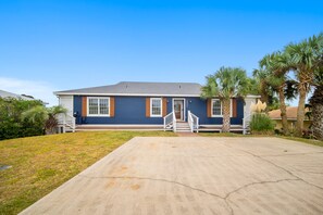 Exterior - Blue Lagoon • 1 Block to Beach • 5BR/3.5BA • Pool • Summer Specials! (Panama City Beach)