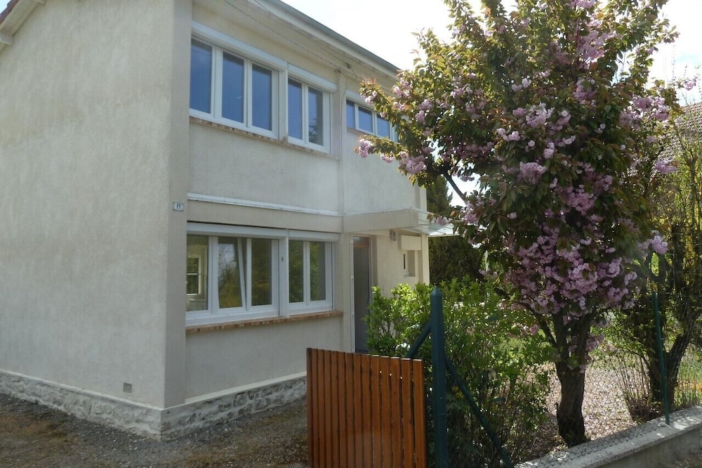 Chateau / Country House
