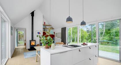 Awesome home in Fårevejle with kitchen