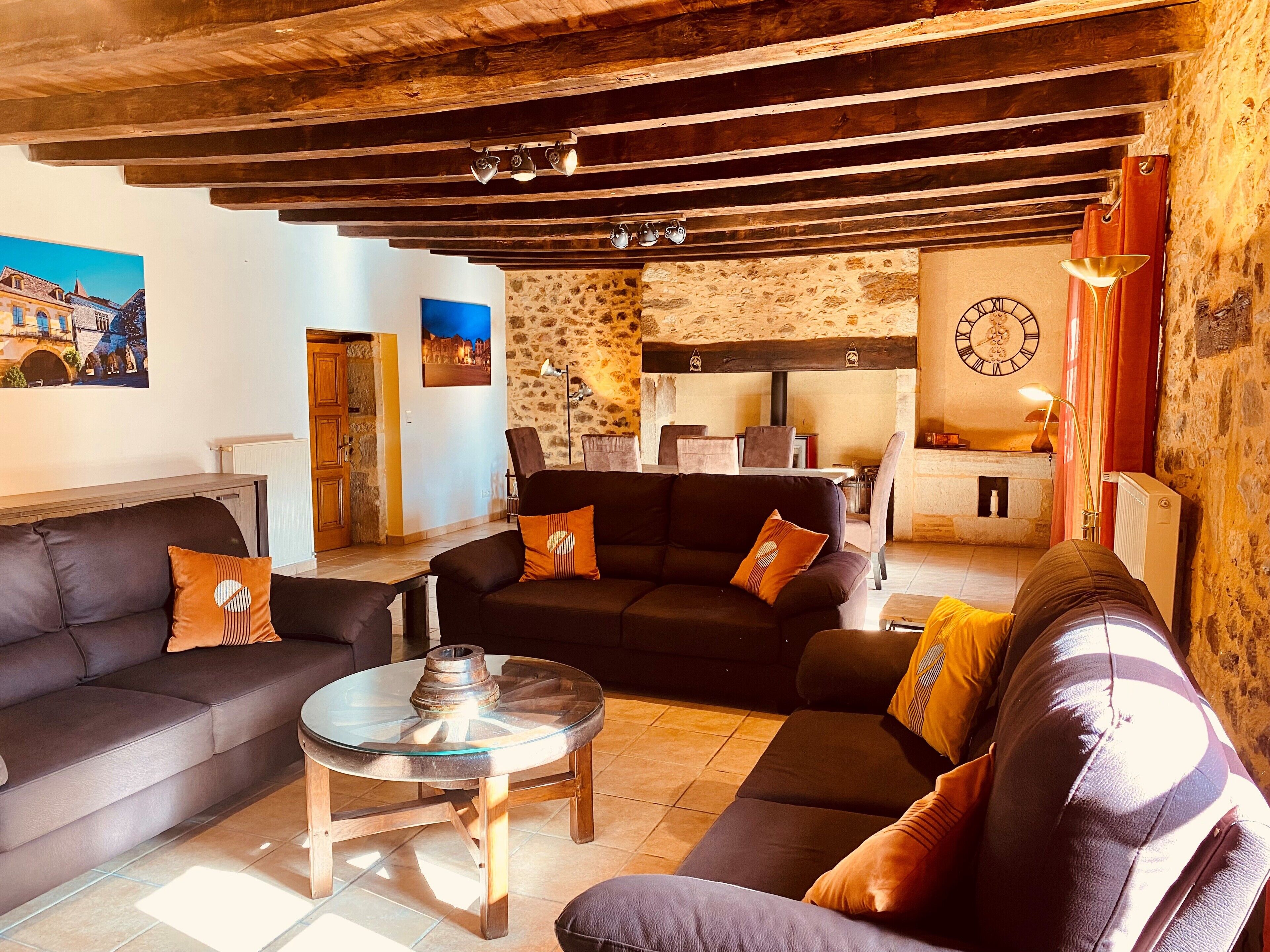 Traditional Perigord Stone Property with Private Heated 10x4m Saltwater Pool