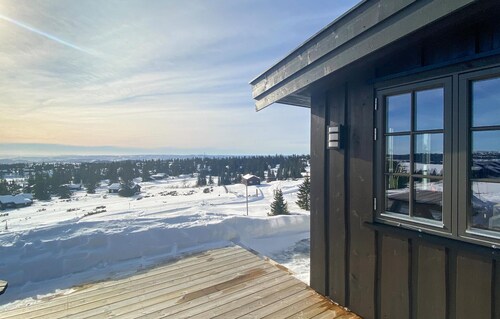 3 bedroom lovely home in Sjusjøen