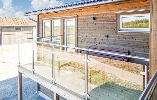 Cozy apartment in Sysslebäck with WiFi