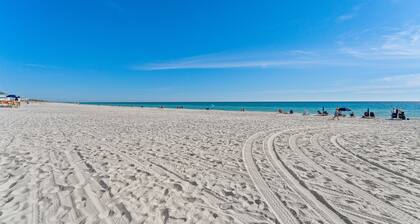 Studio Fall Special* Book 3 Nights And Get 4th Free* On Beach*New Pool Deck*Tram