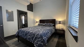 Apartemen Kota | 1 kamar tidur, setrika/meja setrika, dan Wi-Fi gratis