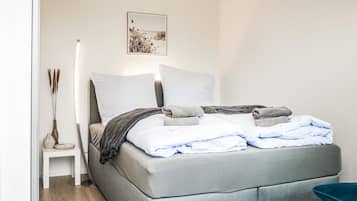 1 Schlafzimmer, Reisekinderbett, kostenloses WLAN, Bettwäsche