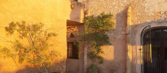 Historic finca in the vineyard near Felanitx 8-10 pers. Pool sauna heating