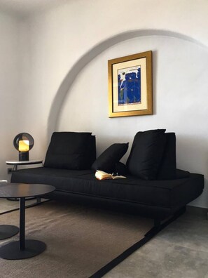 TV, Netflix, streaming services - Elia House With Amazing View On The Beach (Mykonos) (Μύκονος)