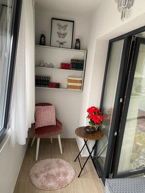 Interior - Grant Family Apartment (Arad)