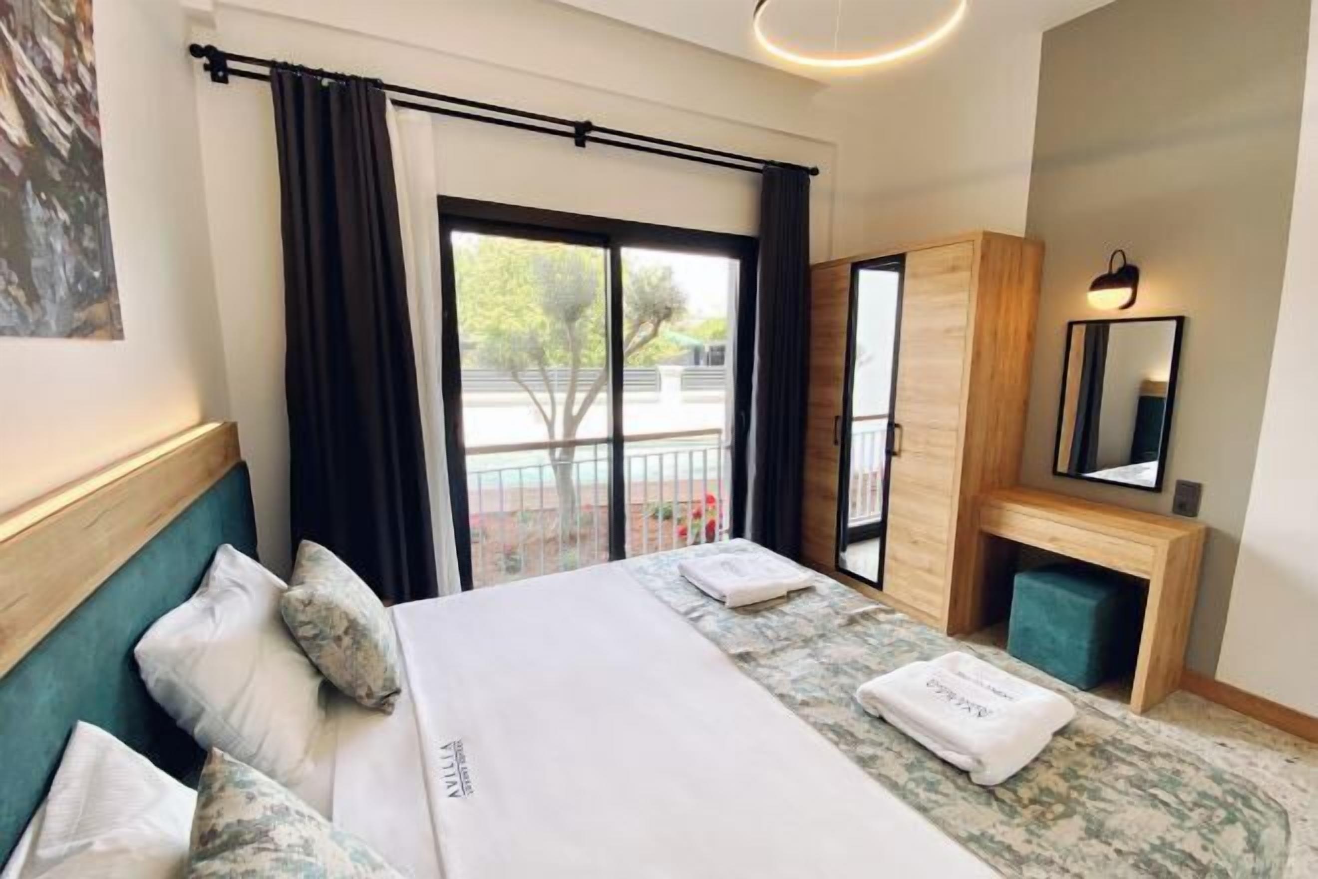 Premium bedding, pillowtop beds, in-room safe, laptop workspace