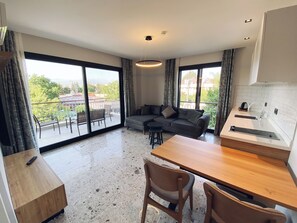 Deluxe Suite, 1 Bedroom, Kitchen | Living room - Avilia Suites (Fethiye)