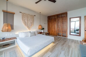 2 bedrooms, desk, free WiFi, bed sheets