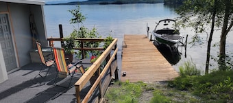 Vintage Trailer with access to Big Lake & Private Campground