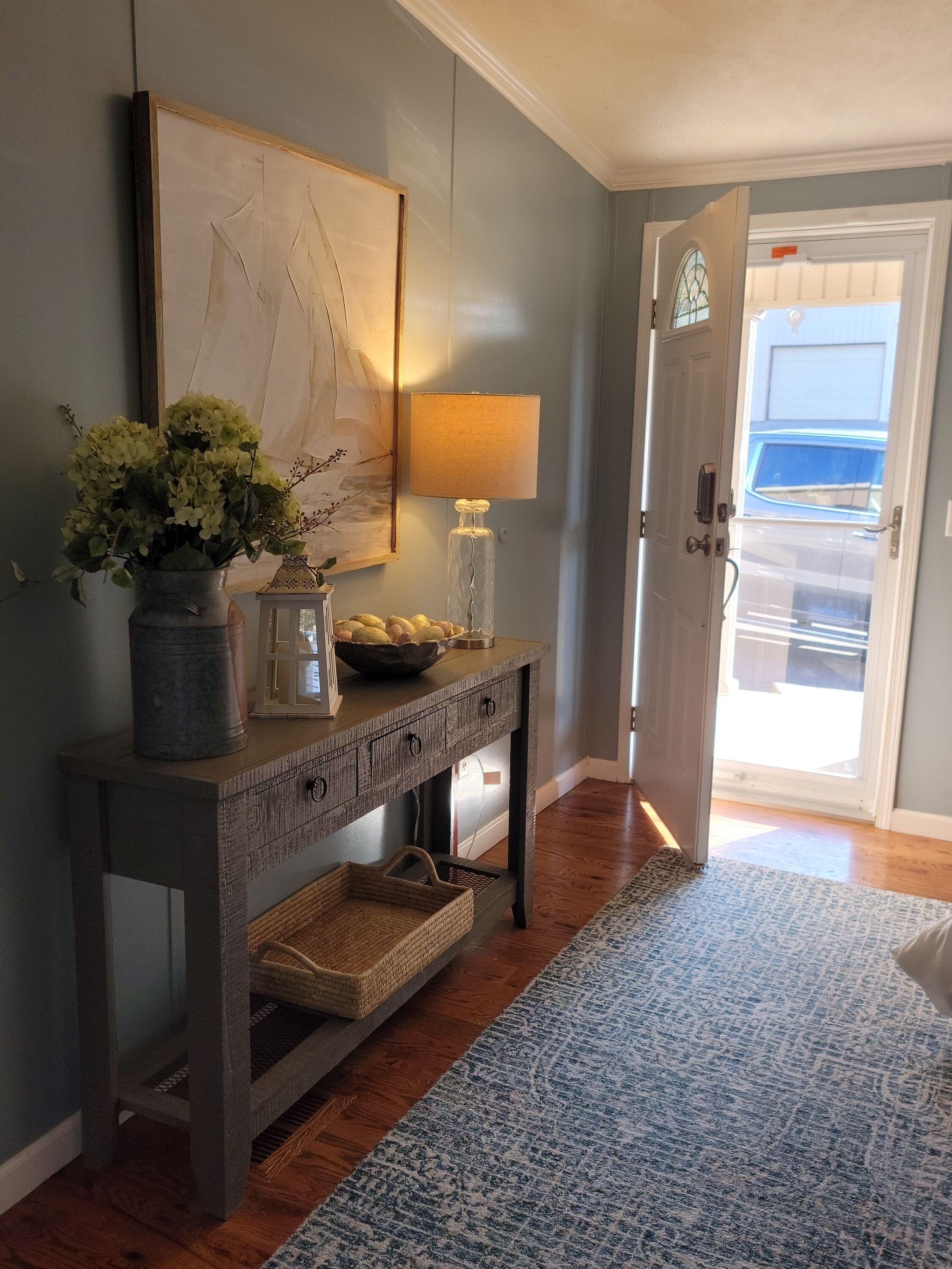 Peaceful lakefront home 2BD/2BA with covered dock on Old Hickory Lake