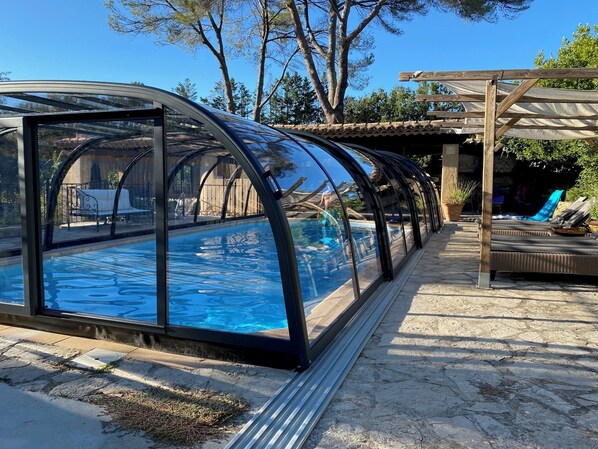Indoor pool, outdoor pool