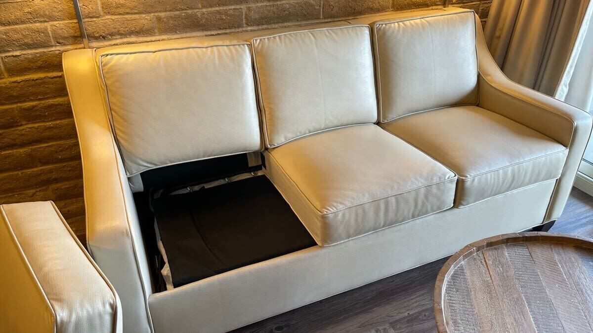 TV, lareira, DVD player, escritórios