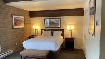 3 quartos, ferros/tábuas de passar roupa, Wi-Fi, roupa de cama