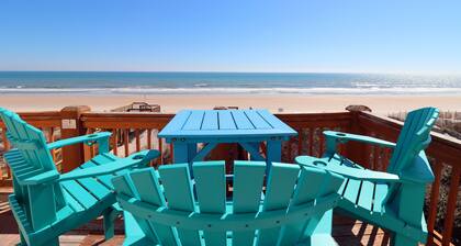 Beachfront! Hot Tub! Linens! Flexible Booking! Sleeps11! "Beach Paradise NC"!