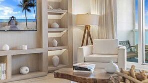 Smart-TV, Videospiele, DVD-Player, Tischfußball