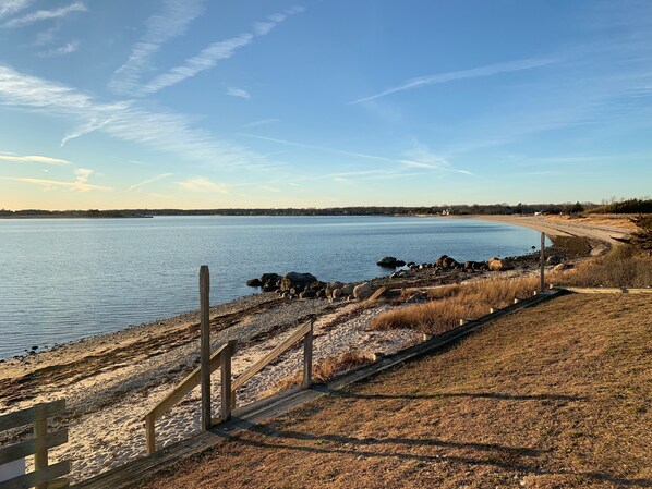 Am Strand, Liegestühle, Strandtücher